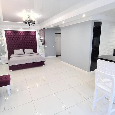 Apartaments On Prospekt Mira 35 Kryvyi Rih Exterior photo