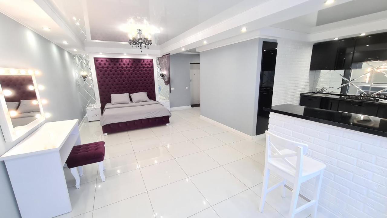 Apartaments On Prospekt Mira 35 Kryvyi Rih Exterior photo