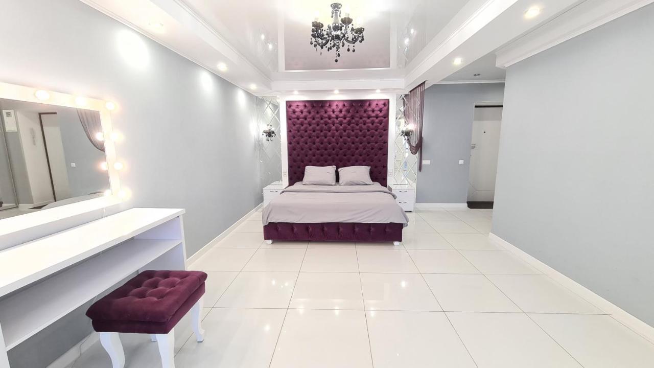 Apartaments On Prospekt Mira 35 Kryvyi Rih Exterior photo