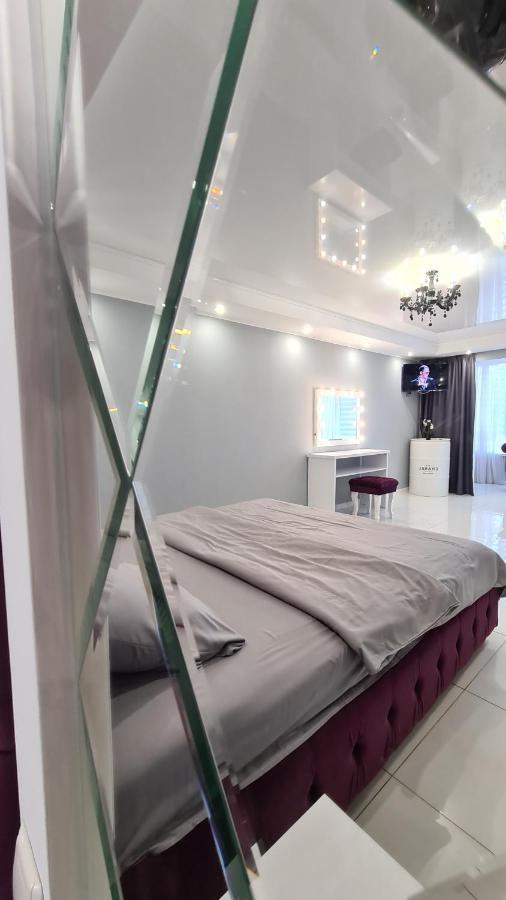 Apartaments On Prospekt Mira 35 Kryvyi Rih Exterior photo