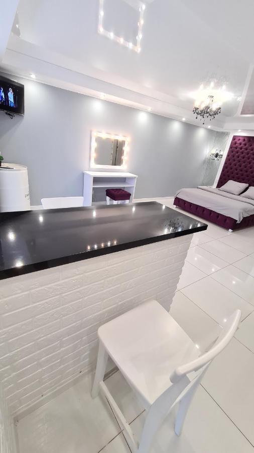 Apartaments On Prospekt Mira 35 Kryvyi Rih Exterior photo